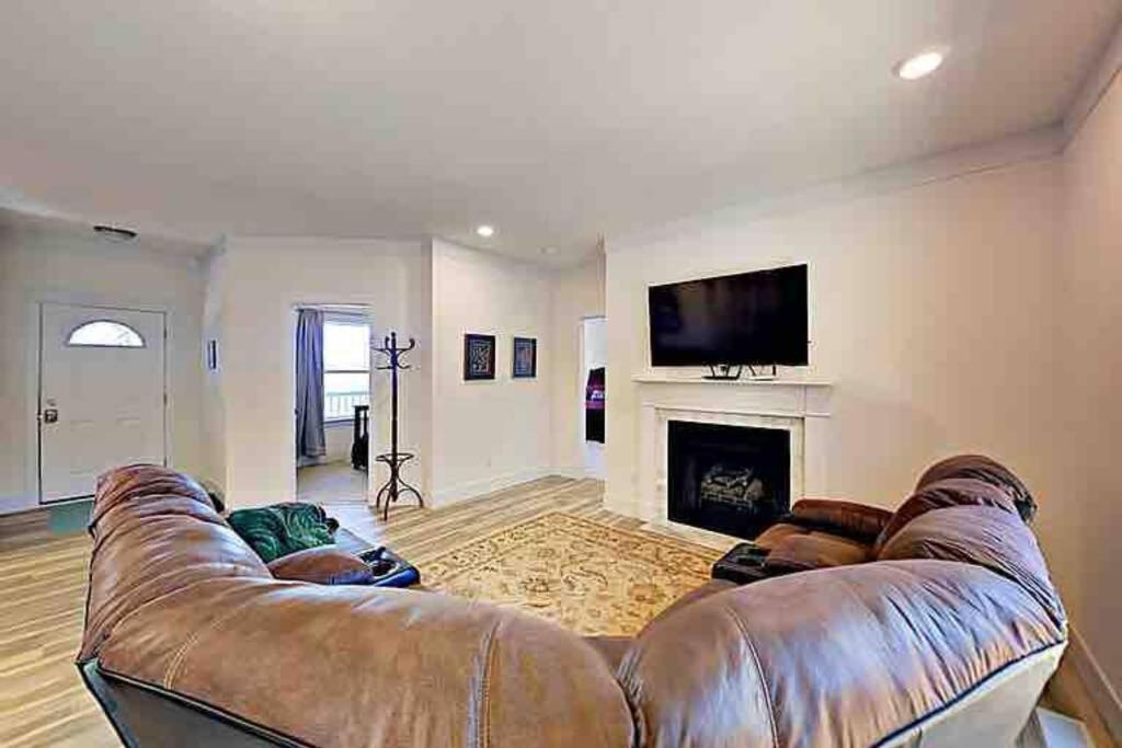 Serenity Views Comfort - Close To City & Parkway! Weaverville Exterior photo